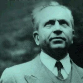 HEM İSYANKÂR HEM DE UYSAL BİR MÜTEFEKKİR: NURETTİN TOPÇU