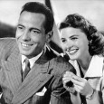 CASABLANCA / KLASİK FİLM KUŞAĞI Yönetmen: Martin Curtis Oynayanlar: Huphery Bogart, Ingrıd Bergman Yapım Yılı: 1942 Aşk filmlerinin piri sayılan film çok dokunaklı sahneler içerir....